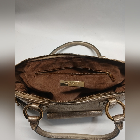 Marc Jacob Metallic Gold Women’s Satchel Handbag - Picture 11 of 16